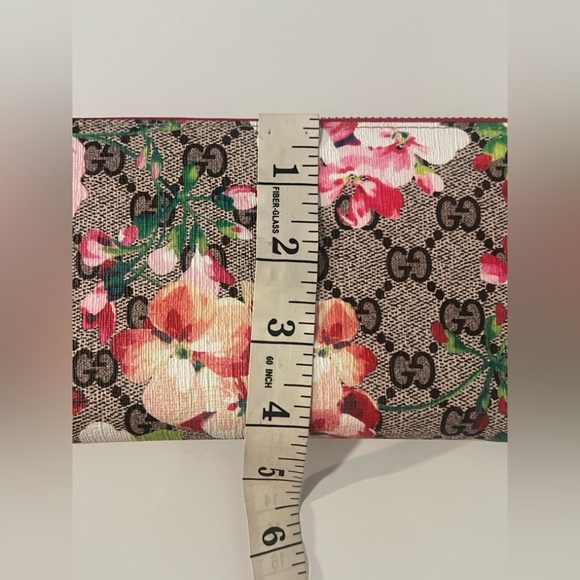 Gucci Floral Print Women's Zipper Bag - Red, New with Dust Bag - Picture 5 of 13
